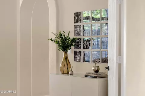 Entry Way - 1542 E Catamaran Dr, Gilbert, AZ 85234 photo 4 of 4