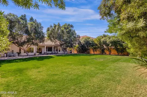Exterior - 1542 E Catamaran Dr, Gilbert, AZ 85234 photo 21 of 26
