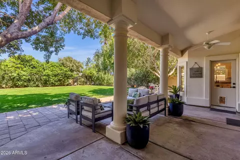 Exterior - 1542 E Catamaran Dr, Gilbert, AZ 85234 photo 13 of 26