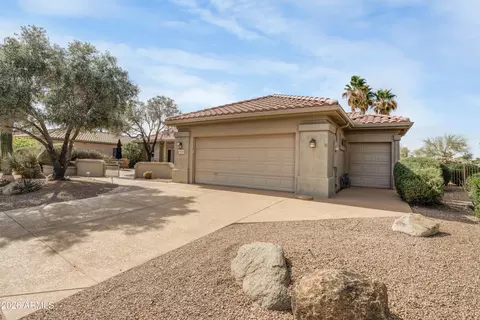 19640 N Shinnecock Dr, Surprise, AZ 85374
