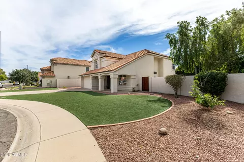 Exterior - 2301 E Millbrae Ct, Gilbert, AZ 85234 photo 3 of 8