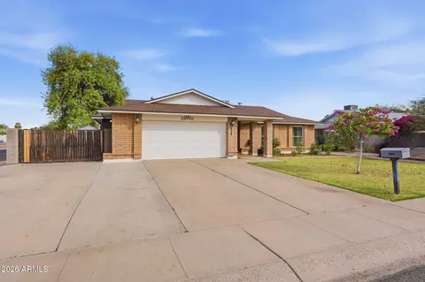 3934 W Aire Libre Ave, Phoenix, AZ 85053