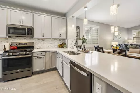 Kitchen - 10648 E Texas Ave, Mesa, AZ 85212 photo 3 of 8