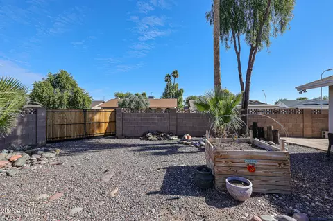 2132 E Tulane Dr, Tempe, AZ 85283
