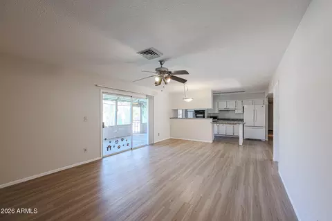 Living - 2132 E Tulane Dr, Tempe, AZ 85283 photo 2 of 5