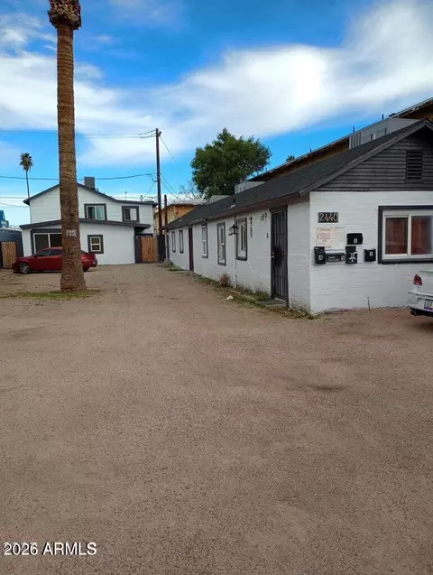 2440 E Monroe St, Phoenix, AZ 85034 photo 2