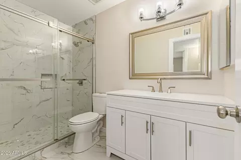 Bath - 1521 E Diamond Ave, Mesa, AZ 85204 photo 3 of 3