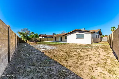 Exterior - 1521 E Diamond Ave, Mesa, AZ 85204 photo 2 of 4