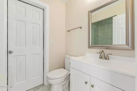 Bath - 1521 E Diamond Ave, Mesa, AZ 85204 photo 1 of 3