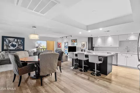 7970 E Camelback Rd #306, Scottsdale, AZ 85251