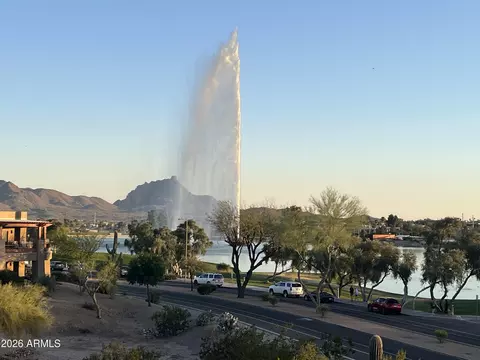 13013 N Panorama Dr #214, Fountain Hills, AZ 85268