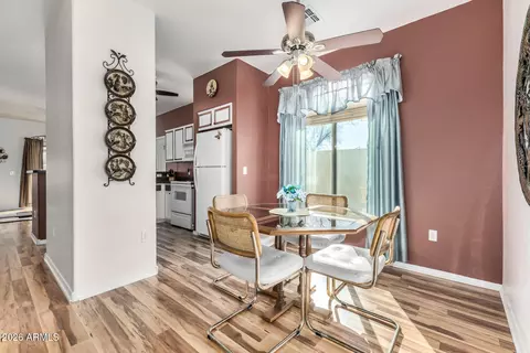 Dining - 2150 E Bell Rd #1144, Phoenix, AZ 85022 photo 2 of 2