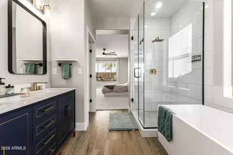 Bath - 2231 W Valhalla Ct, Anthem, AZ 85086 photo 2 of 5