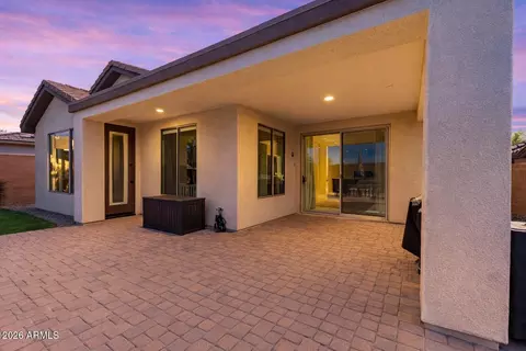 Exterior - 2231 W Valhalla Ct, Anthem, AZ 85086 photo 3 of 8