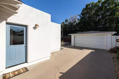 Exterior - 1517 E Pinchot Ave, Phoenix, AZ 85014 photo 10 of 23
