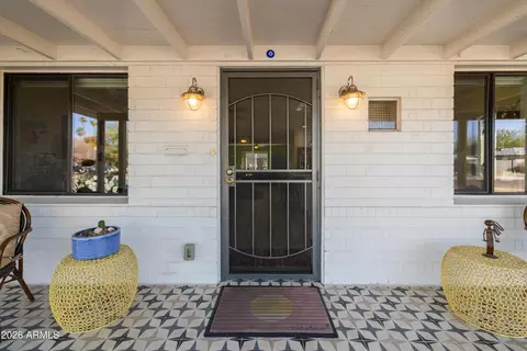 Exterior - 1517 E Pinchot Ave, Phoenix, AZ 85014 photo 9 of 23