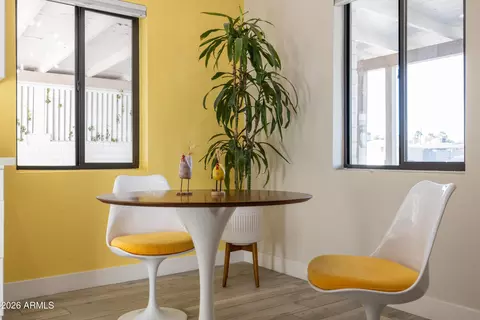 Dining - 1517 E Pinchot Ave, Phoenix, AZ 85014 photo 1 of 4