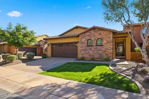 12071 W Red Hawk Dr, Peoria, AZ 85383