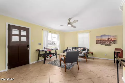 4245 N 16th Dr, Phoenix, AZ 85015