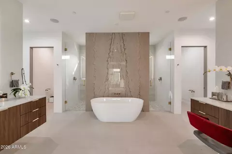 10420 N 64th Pl, Paradise Valley, AZ 85253