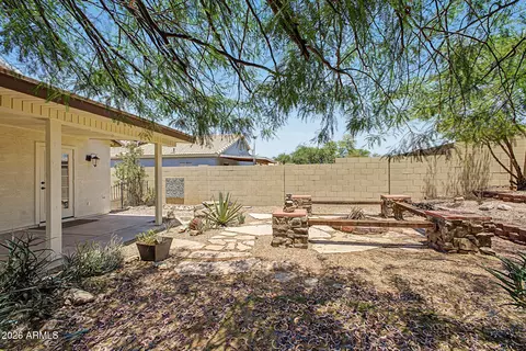 Exterior - 1925 S Palo Verde Dr, Apache Junction, AZ 85120 photo 9 of 10