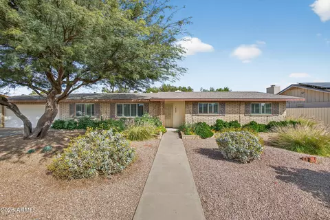 Exterior - 1650 E Grandview St, Mesa, AZ 85203 photo 6 of 15