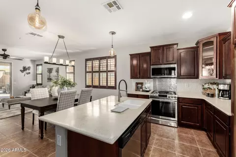 30087 N 72nd Ave, Peoria, AZ 85383