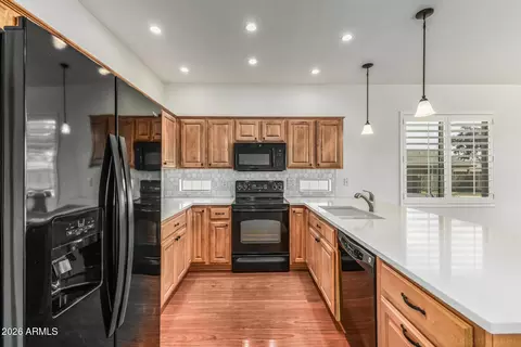 Kitchen - 10960 E Monte Ave #198, Mesa, AZ 85209 photo 2 of 3