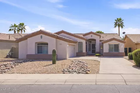 1645 E Orangewood St, Gilbert, AZ 85296