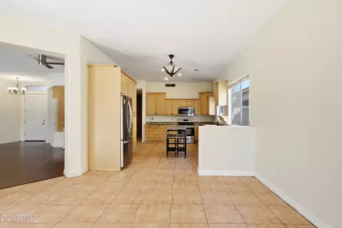 Kitchen - 1645 E Orangewood St, Gilbert, AZ 85296 photo 5 of 6