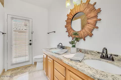 Bath - 1620 E Silverwood Dr, Phoenix, AZ 85048 photo 2 of 4