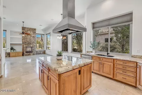 Kitchen - 1620 E Silverwood Dr, Phoenix, AZ 85048 photo 1 of 3