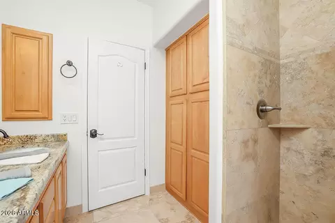 Bath - 1620 E Silverwood Dr, Phoenix, AZ 85048 photo 3 of 4
