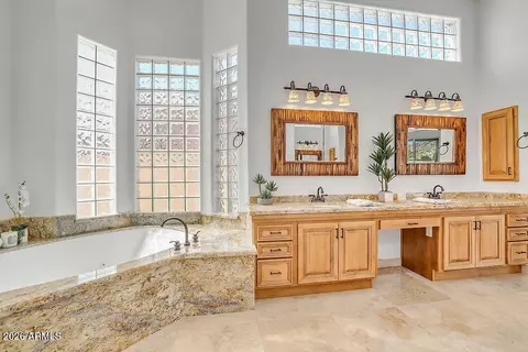 Bath - 1620 E Silverwood Dr, Phoenix, AZ 85048 photo 1 of 4