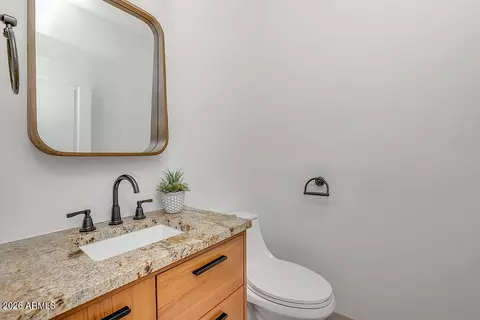 Bath - 1620 E Silverwood Dr, Phoenix, AZ 85048 photo 4 of 4