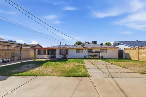 Exterior - 3322 W Pierson St, Phoenix, AZ 85017 photo 6 of 9
