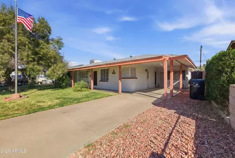 Exterior - 3322 W Pierson St, Phoenix, AZ 85017 photo 3 of 9