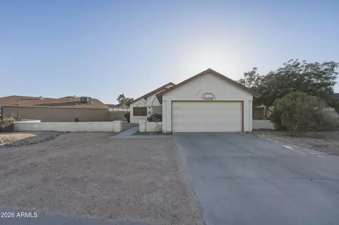 7408 N 68th Dr, Glendale, AZ 85303