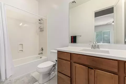 Bath - 2981 E Silo Dr, Gilbert, AZ 85296 photo 2 of 6