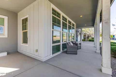 Exterior - 2981 E Silo Dr, Gilbert, AZ 85296 photo 5 of 12