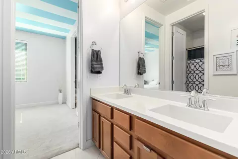 Bath - 2981 E Silo Dr, Gilbert, AZ 85296 photo 4 of 6