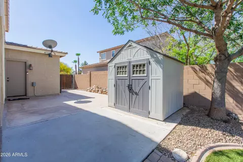 Exterior - 3326 E Mead Dr, Gilbert, AZ 85298 photo 9 of 25