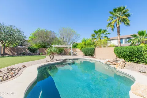 Exterior - 3326 E Mead Dr, Gilbert, AZ 85298 photo 2 of 25