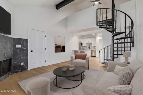 4901 S Calle Los Cerros Dr #202, Tempe, AZ 85282