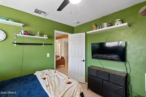 Bedroom - 808 E Cinnabar Ave, Phoenix, AZ 85020 photo 7 of 7