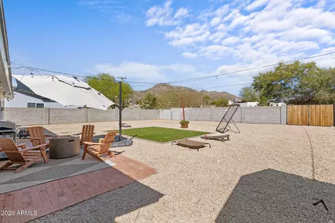Exterior - 808 E Cinnabar Ave, Phoenix, AZ 85020 photo 11 of 15