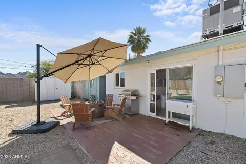 Exterior - 808 E Cinnabar Ave, Phoenix, AZ 85020 photo 10 of 15