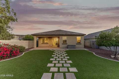 Exterior - 2322 E Harwell Rd, Phoenix, AZ 85042 photo 6 of 16