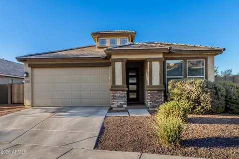 Exterior - 2322 E Harwell Rd, Phoenix, AZ 85042 photo 2 of 16