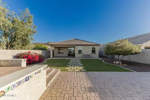Exterior - 2322 E Harwell Rd, Phoenix, AZ 85042 photo 10 of 16